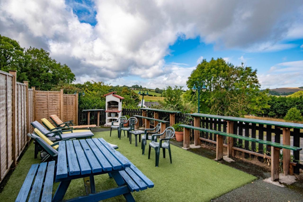 Apartamento Welsh Row House Llandegla Exterior foto