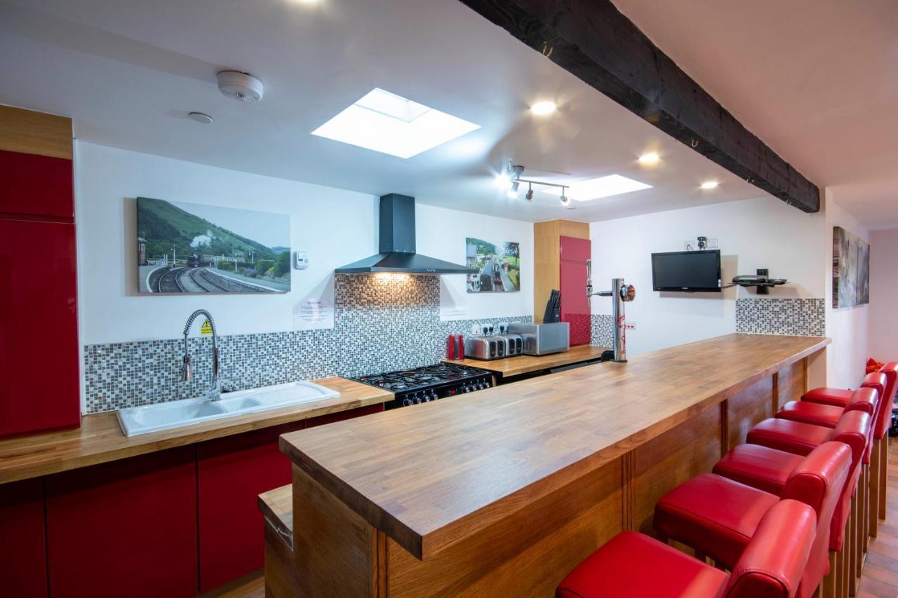 Apartamento Welsh Row House Llandegla Exterior foto
