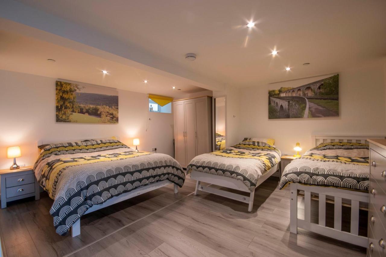 Apartamento Welsh Row House Llandegla Exterior foto