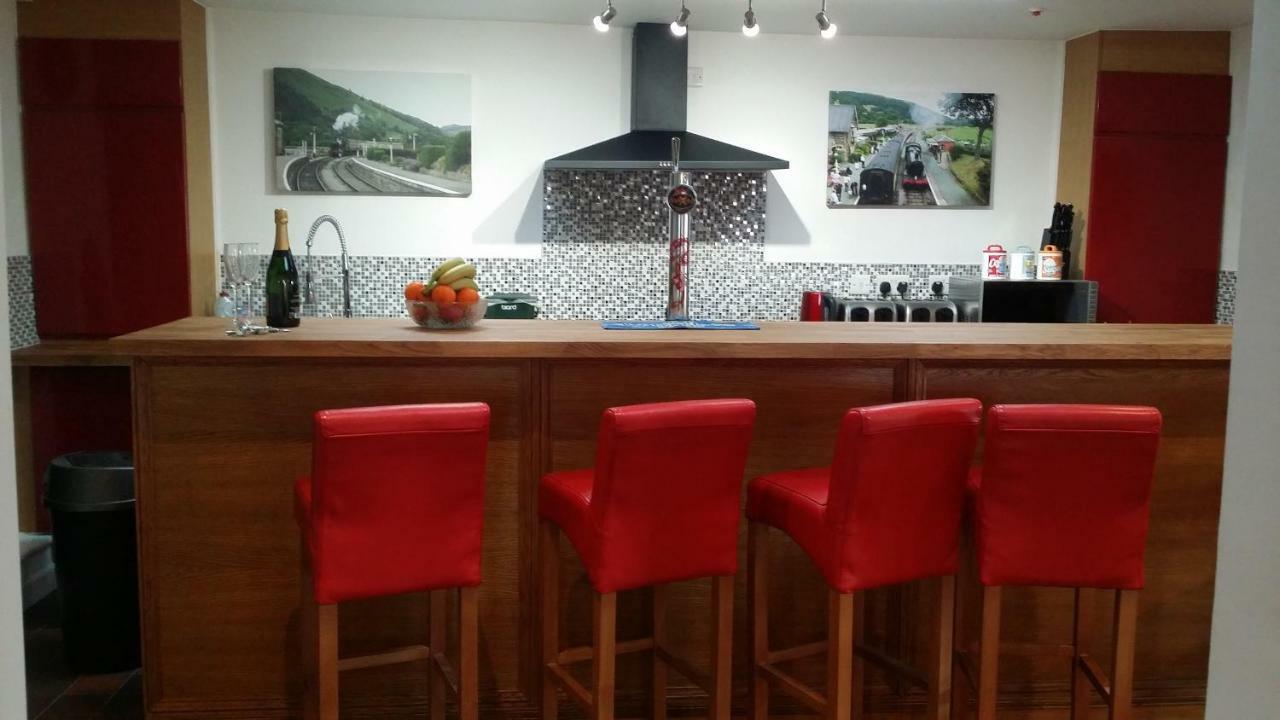 Apartamento Welsh Row House Llandegla Exterior foto