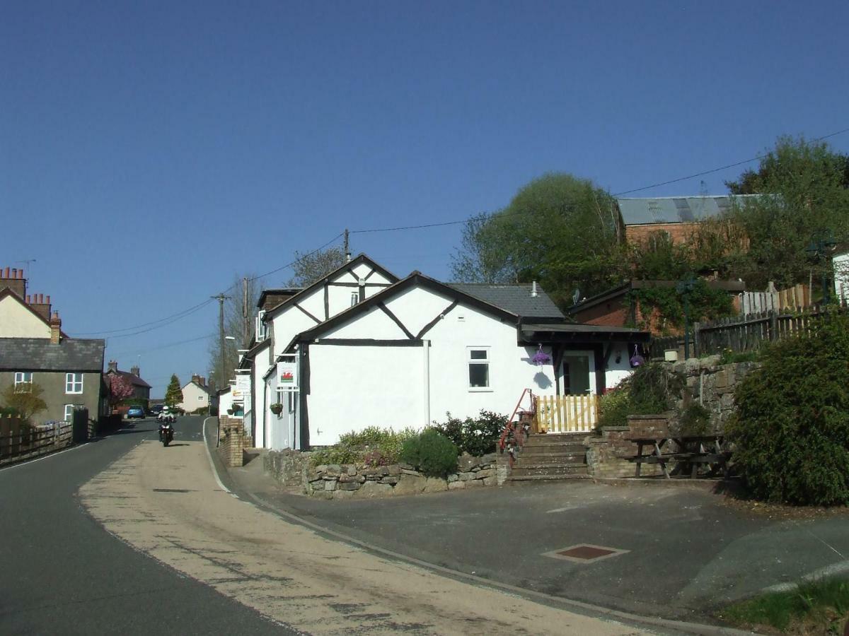 Apartamento Welsh Row House Llandegla Exterior foto